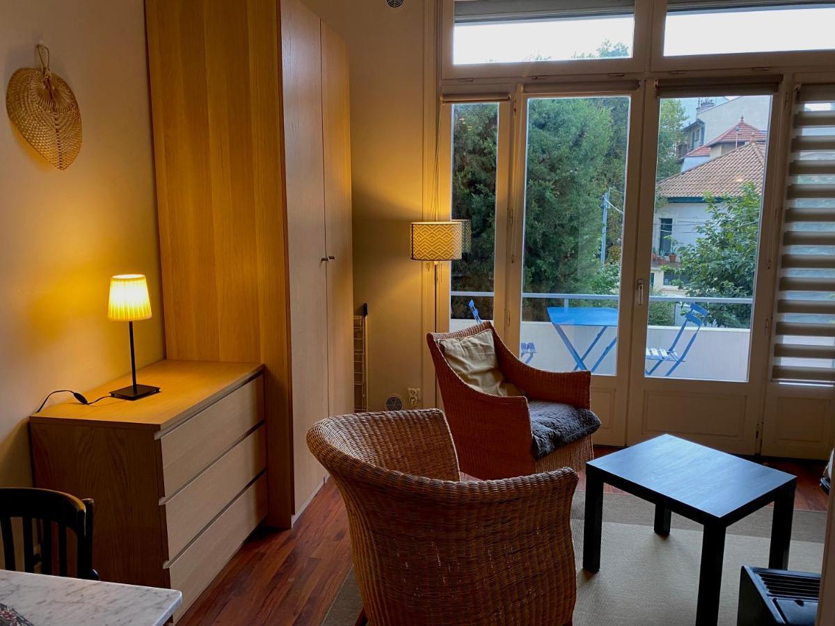 Le Balcon De Jules - Charmant Pied-A-Terre - Parking Possible Pour Vehicule De Moins De 4,40 M De Long Lião Exterior foto